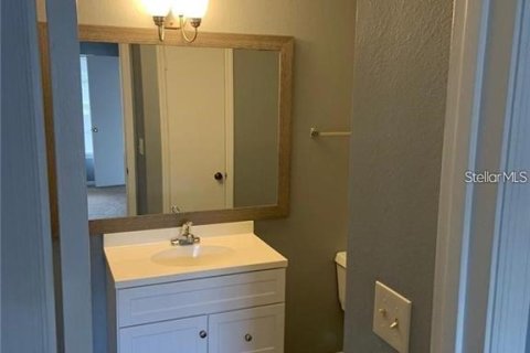 Condo in Orlando, Florida, 2 bedrooms  № 1851676 - photo 10