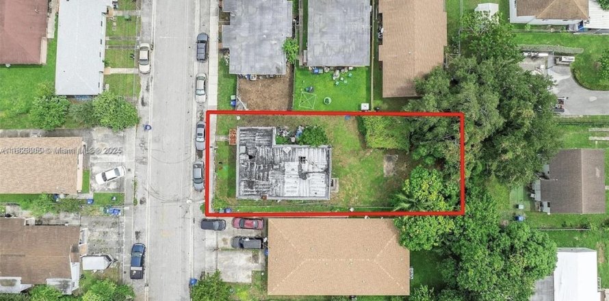 Casa en Miami, Florida 2 dormitorios, 140.75 m2 № 1800650