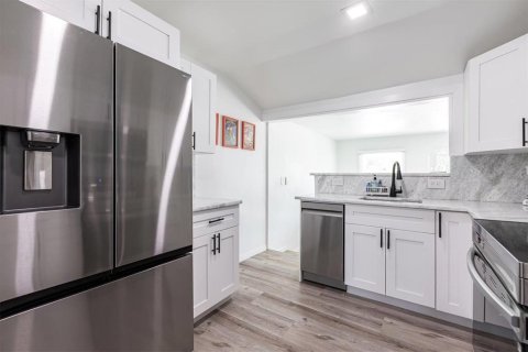 Casa en alquiler en Longboat Key, Florida, 2 dormitorios, 139.35 m2 № 1774045 - foto 24