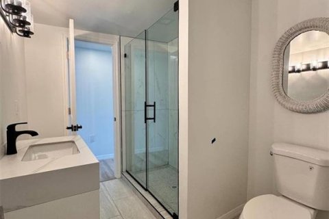 Casa en alquiler en Longboat Key, Florida, 2 dormitorios, 139.35 m2 № 1774045 - foto 14