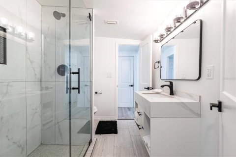 Casa en alquiler en Longboat Key, Florida, 2 dormitorios, 139.35 m2 № 1774045 - foto 19