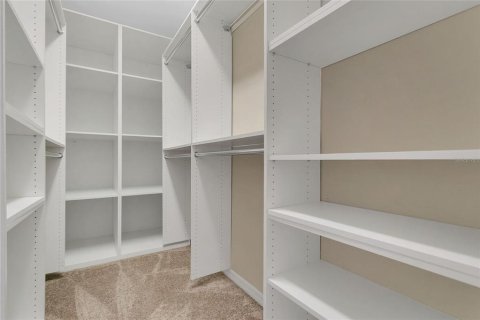 Купить виллу или дом в Апопка, Флорида 12 комнат, 307.6м2, № 1900340 - фото 22