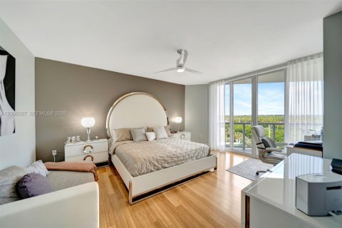 Снять в аренду кондоминиум в Холливуд, Флорида 2 спальни, 184.69м2, № 2069444 - фото 11