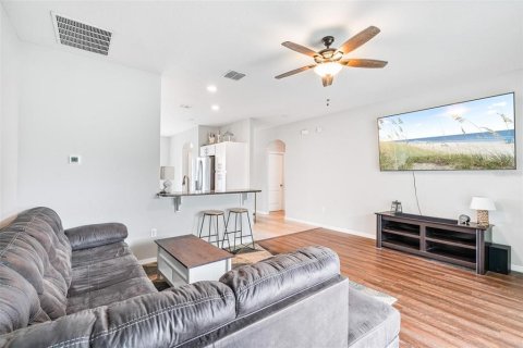Villa ou maison à vendre à DeLand, Floride: 3 chambres, 141.95 m2 № 1843033 - photo 12