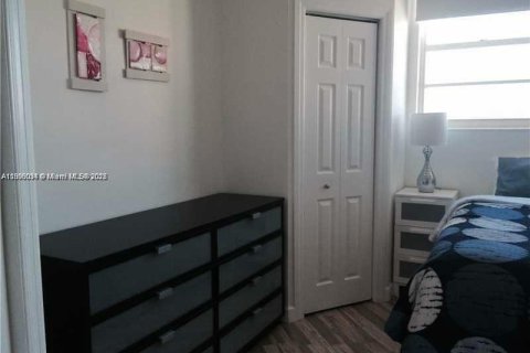 Copropriété à vendre à Sunny Isles Beach, Floride: 1 chambre, 93.37 m2 № 1950297 - photo 12