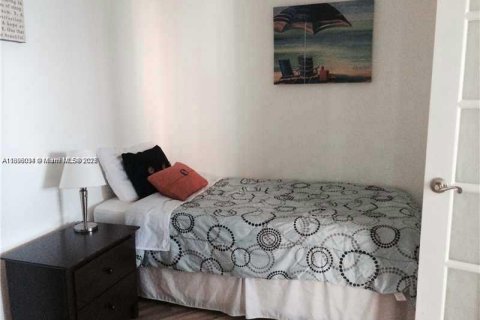 Copropriété à vendre à Sunny Isles Beach, Floride: 1 chambre, 93.37 m2 № 1950297 - photo 15
