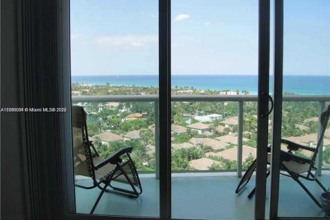 Copropriété à vendre à Sunny Isles Beach, Floride: 1 chambre, 93.37 m2 № 1950297 - photo 1