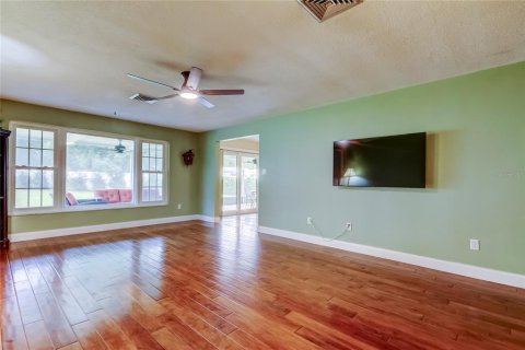 House in Dunedin, Florida 4 bedrooms, 229.65 sq.m. № 1816971 - photo 23