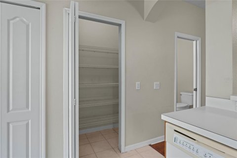Touwnhouse à vendre à Gibsonton, Floride: 2 chambres, 107.02 m2 № 1856461 - photo 16