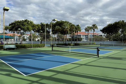 Adosado en alquiler en Miami, Florida, 2 dormitorios, 86.58 m2 № 1897784 - foto 29