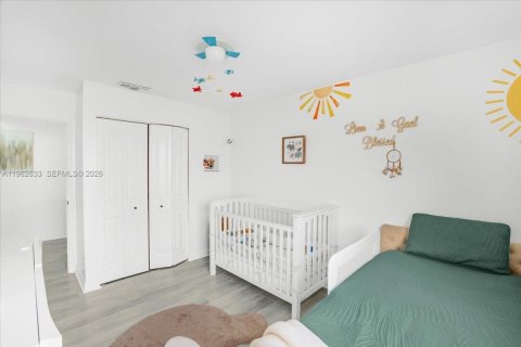 Купить виллу или дом в Маргит, Флорида 3 спальни, 175.21м2, № 2028914 - фото 12