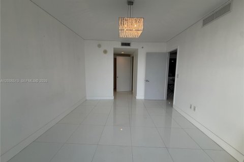 Снять в аренду кондоминиум в Санни-Айлс-Бич, Флорида 1 спальня, 109.9м2, № 2145905 - фото 16