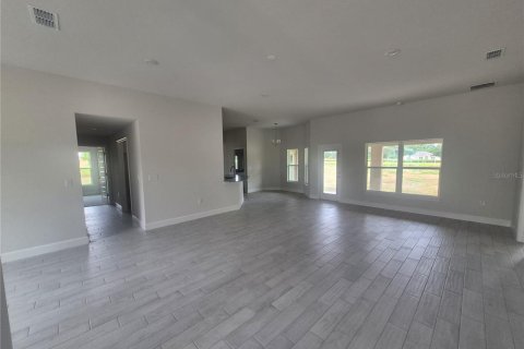 Casa en venta en Dade City, Florida, 4 dormitorios, 210.42 m2 № 1914541 - foto 7