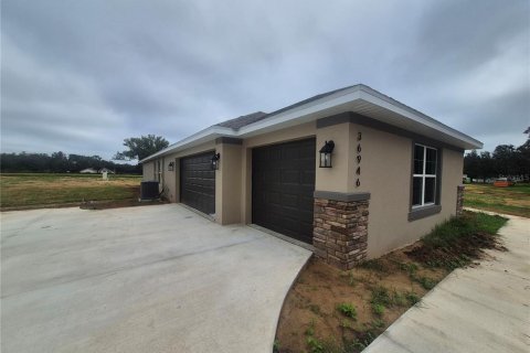 Casa en venta en Dade City, Florida, 4 dormitorios, 210.42 m2 № 1914541 - foto 28