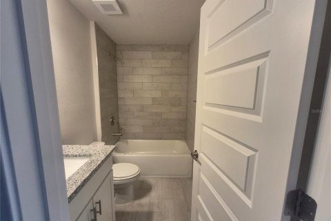 Casa en venta en Dade City, Florida, 4 dormitorios, 210.42 m2 № 1914541 - foto 26