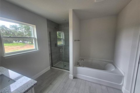 Casa en venta en Dade City, Florida, 4 dormitorios, 210.42 m2 № 1914541 - foto 23