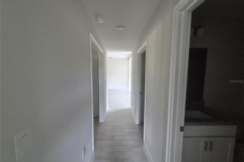 Casa en venta en Dade City, Florida, 4 dormitorios, 210.42 m2 № 1914541 - foto 24