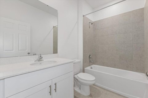 Casa en venta en Wildwood, Florida, 4 dormitorios, 176.51 m2 № 1767824 - foto 10