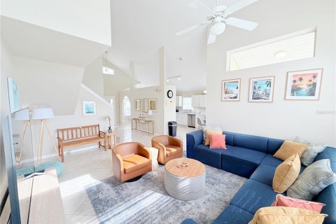 Casa en venta en Davenport, Florida, 5 dormitorios, 204.66 m2 № 2384159 - foto 29
