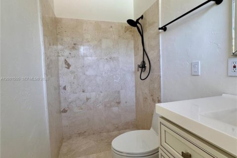 Снять в аренду виллу или дом в Бока-Ратон, Флорида 2 спальни, 102.66м2, № 2068024 - фото 15