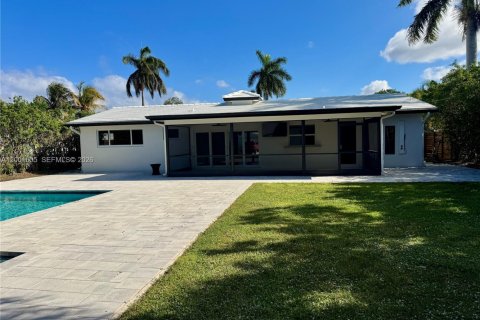 Снять в аренду виллу или дом в Бока-Ратон, Флорида 2 спальни, 102.66м2, № 2068024 - фото 25