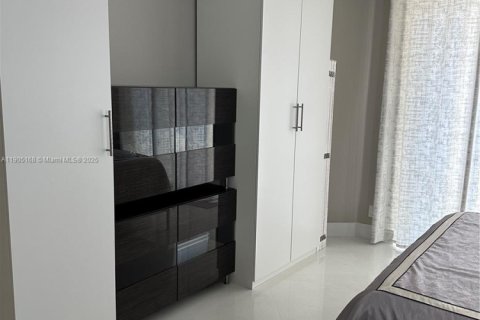 Снять в аренду кондоминиум в Санни-Айлс-Бич, Флорида 1 спальня, 117.06м2, № 1955797 - фото 15