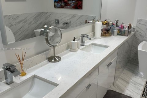 Снять в аренду кондоминиум в Санни-Айлс-Бич, Флорида 1 спальня, 117.06м2, № 1955797 - фото 18