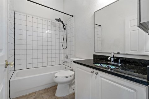 Copropriété à vendre à Tampa, Floride: 2 chambres, 116.69 m2 № 1838854 - photo 14