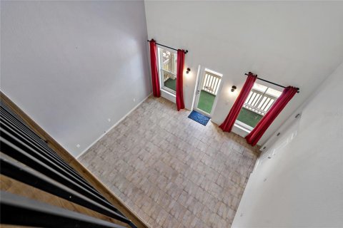 Copropriété à vendre à Tampa, Floride: 2 chambres, 116.69 m2 № 1838854 - photo 9