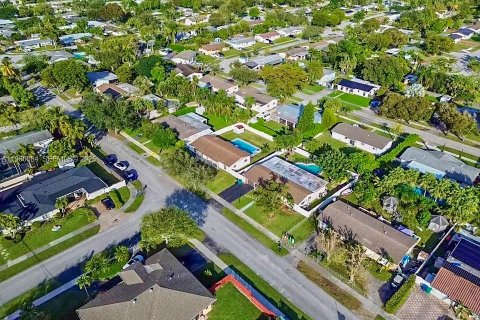 Купить виллу или дом в Пальметто-Бей, Флорида 3 спальни, 150.5м2, № 2034206 - фото 25