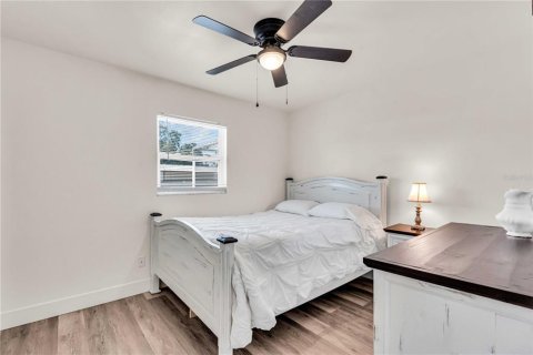 Villa ou maison à vendre à Sarasota, Floride: 4 chambres, 156.08 m2 № 2306336 - photo 23