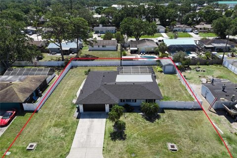 Villa ou maison à vendre à Sarasota, Floride: 4 chambres, 156.08 m2 № 2306336 - photo 2