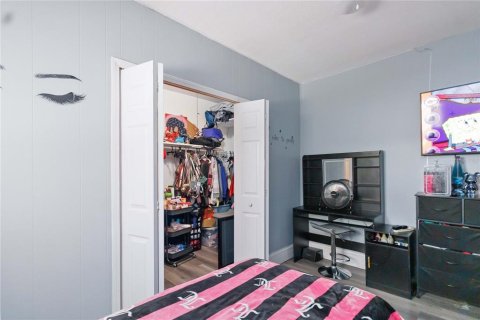 Casa en venta en Orlando, Florida, 4 dormitorios, 168.15 m2 № 1912283 - foto 20