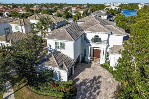 Villa ou maison à vendre à Juno Beach, Floride: 7 chambres, 481.05 m2 № 2089486 - photo 3