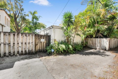 Touwnhouse à louer à Fort Lauderdale, Floride: 1 chambre, 44.59 m2 № 2146189 - photo 11