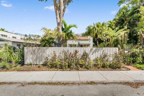 Touwnhouse à Fort Lauderdale, Floride 1 chambre, 44.59 m2 № 2146189