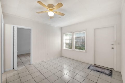 Touwnhouse à louer à Fort Lauderdale, Floride: 1 chambre, 44.59 m2 № 2146189 - photo 5