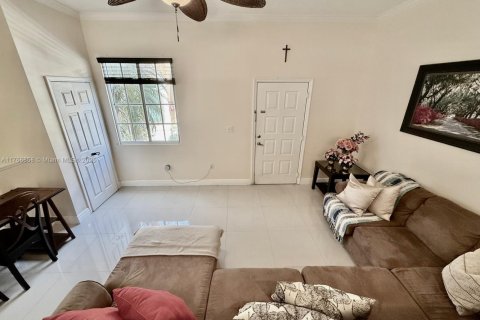 Adosado en alquiler en Aventura, Florida, 3 dormitorios, 132.29 m2 № 1959541 - foto 8