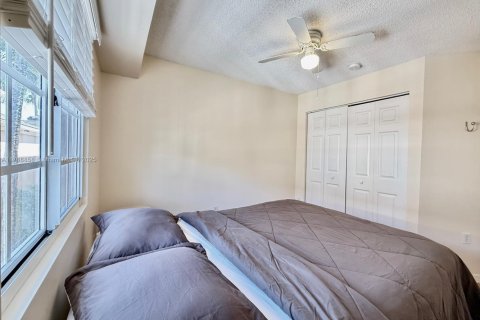 Adosado en alquiler en Aventura, Florida, 3 dormitorios, 132.29 m2 № 1959541 - foto 19