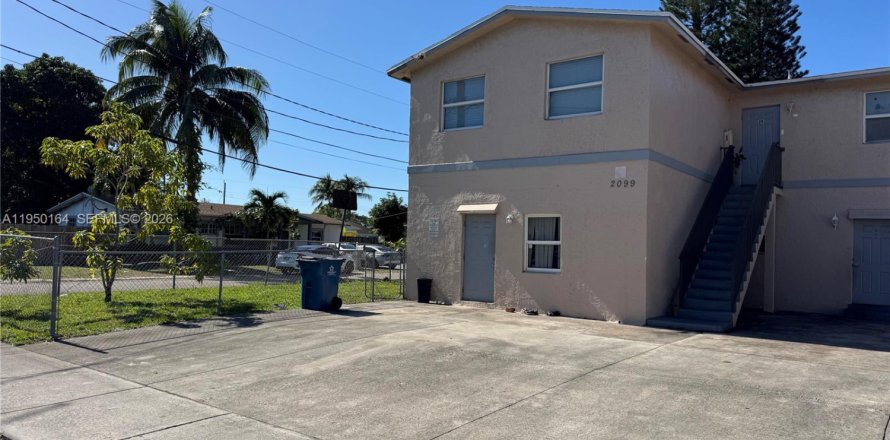 Propiedad comercial en Fort Lauderdale, Florida № 2055172
