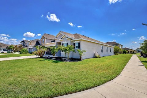 Villa ou maison à vendre à Wesley Chapel, Floride: 3 chambres, 186.73 m2 № 2389086 - photo 7