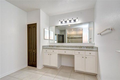 Villa ou maison à vendre à Wesley Chapel, Floride: 3 chambres, 186.73 m2 № 2389086 - photo 18