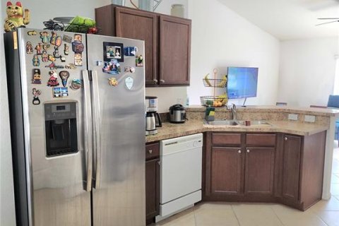 Villa ou maison à vendre à Haines City, Floride: 3 chambres, 105.07 m2 № 1901942 - photo 6