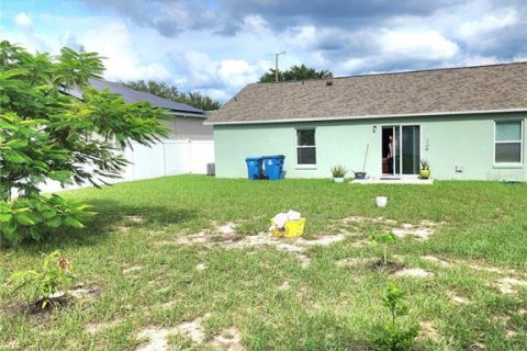 Villa ou maison à vendre à Haines City, Floride: 3 chambres, 105.07 m2 № 1901942 - photo 20