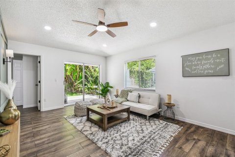 Casa en venta en Wesley Chapel, Florida, 3 dormitorios, 109.07 m2 № 1901962 - foto 13
