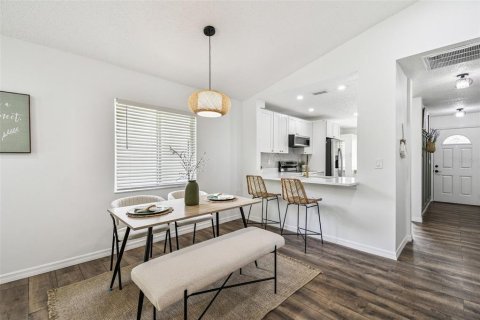 Casa en venta en Wesley Chapel, Florida, 3 dormitorios, 109.07 m2 № 1901962 - foto 17