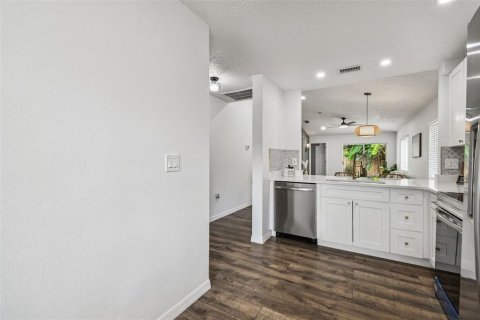 Casa en venta en Wesley Chapel, Florida, 3 dormitorios, 109.07 m2 № 1901962 - foto 29