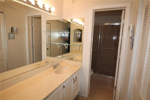 Condo in Venice, Florida, 2 bedrooms  № 1382298 - photo 6