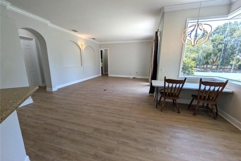 House in Winter Haven, Florida 4 bedrooms, 234.58 sq.m. № 2394354 - photo 9