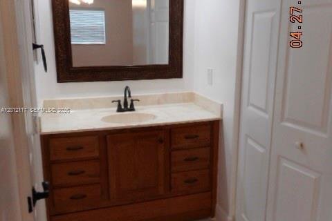 House in Sunrise, Florida 4 bedrooms, 166.39 sq.m. № 2074515 - photo 17